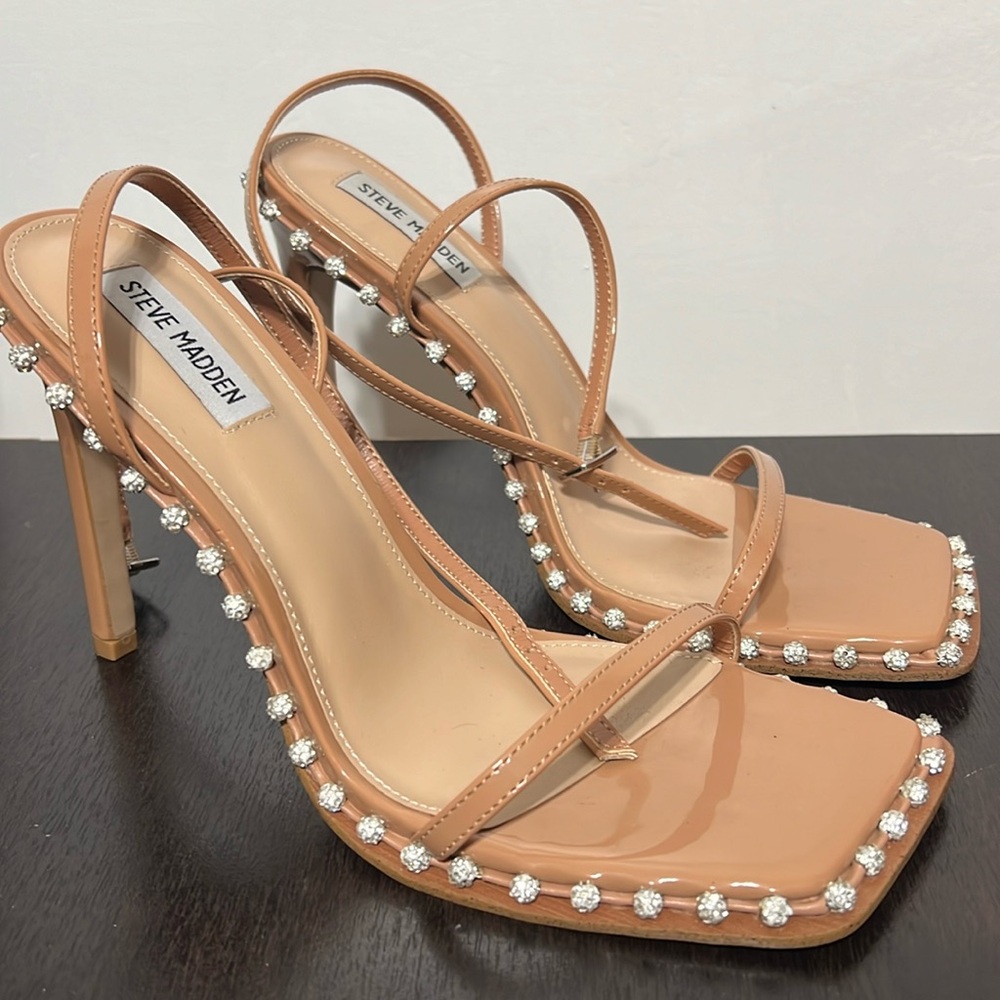 Zelle shoe
